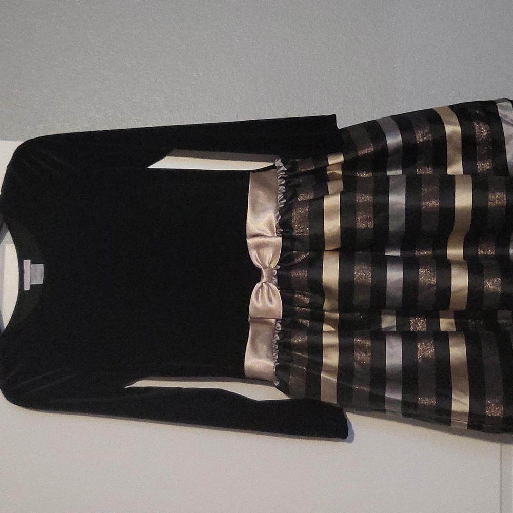 Girl's Dress